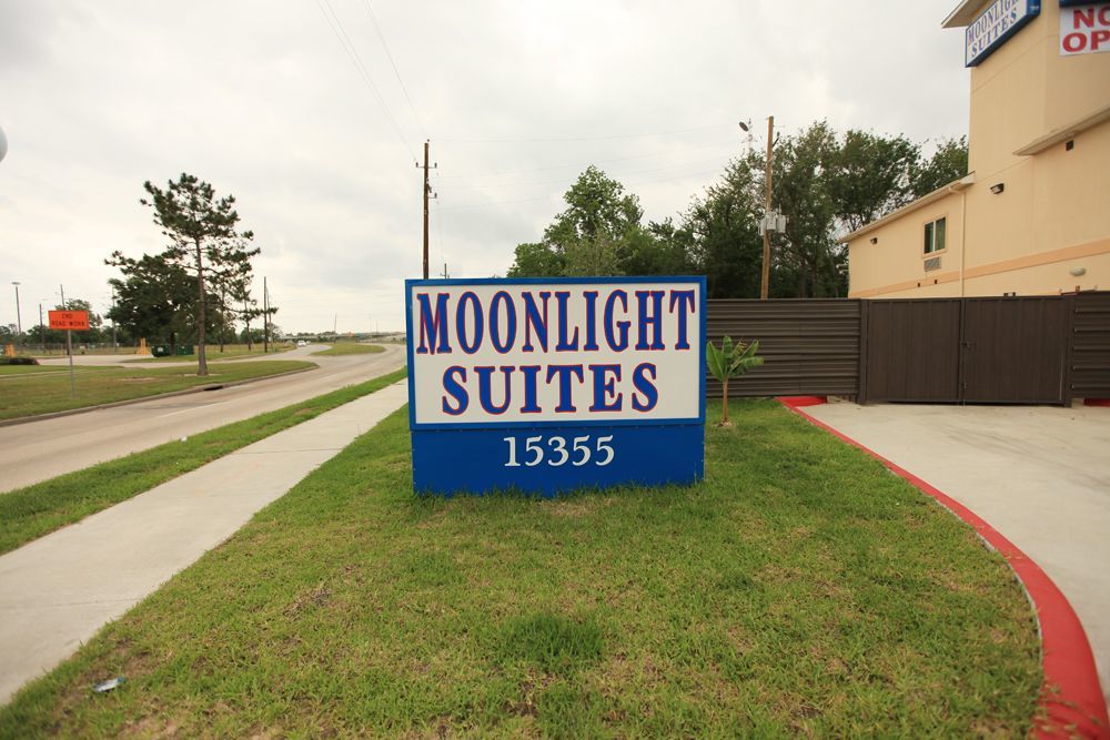 Moonlight Suites - Houston/George Bush Int'L Airport エクステリア 写真