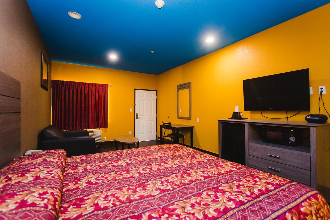 Moonlight Suites - Houston/George Bush Int'L Airport エクステリア 写真