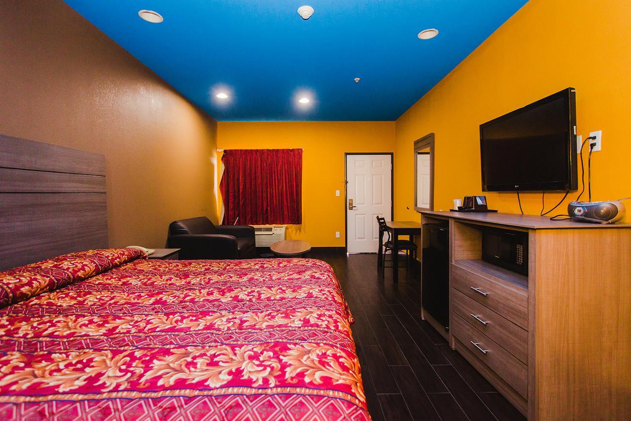 Moonlight Suites - Houston/George Bush Int'L Airport エクステリア 写真