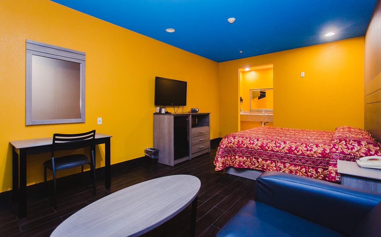 Moonlight Suites - Houston/George Bush Int'L Airport エクステリア 写真