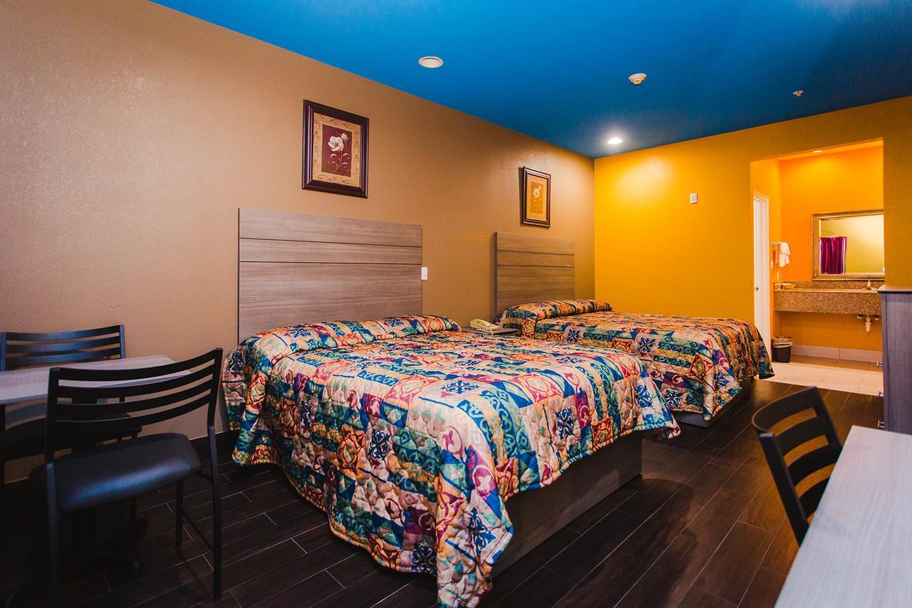 Moonlight Suites - Houston/George Bush Int'L Airport エクステリア 写真